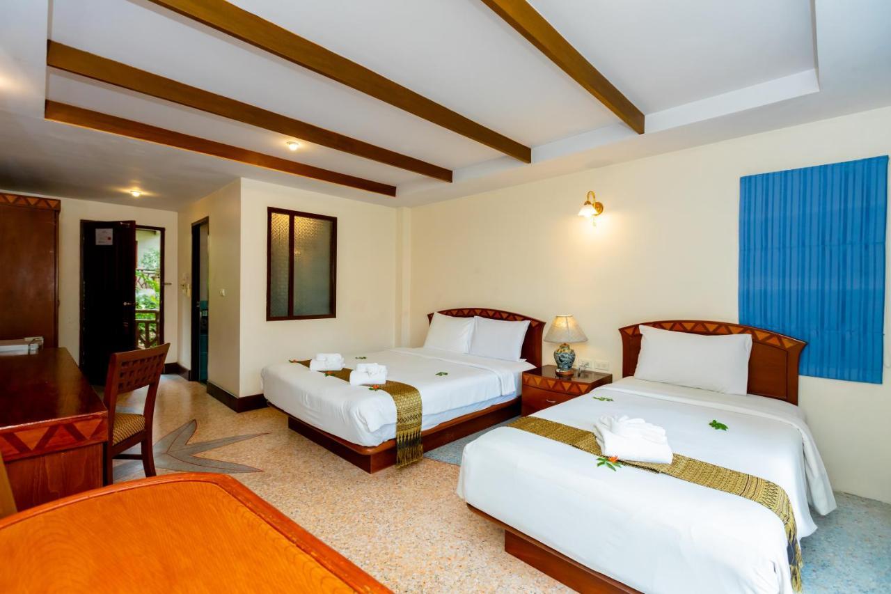 Ao Nang Bay Resort Екстер'єр фото