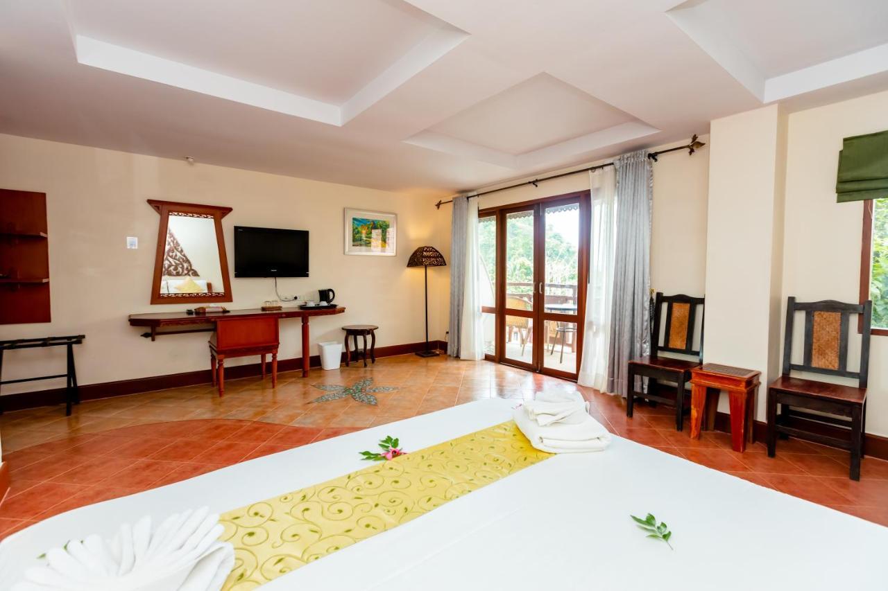 Ao Nang Bay Resort Екстер'єр фото